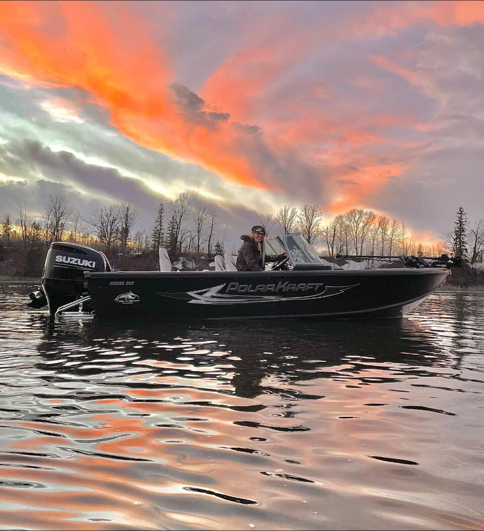 Tips for giant walleye on the Rainy River from Nicole Stone